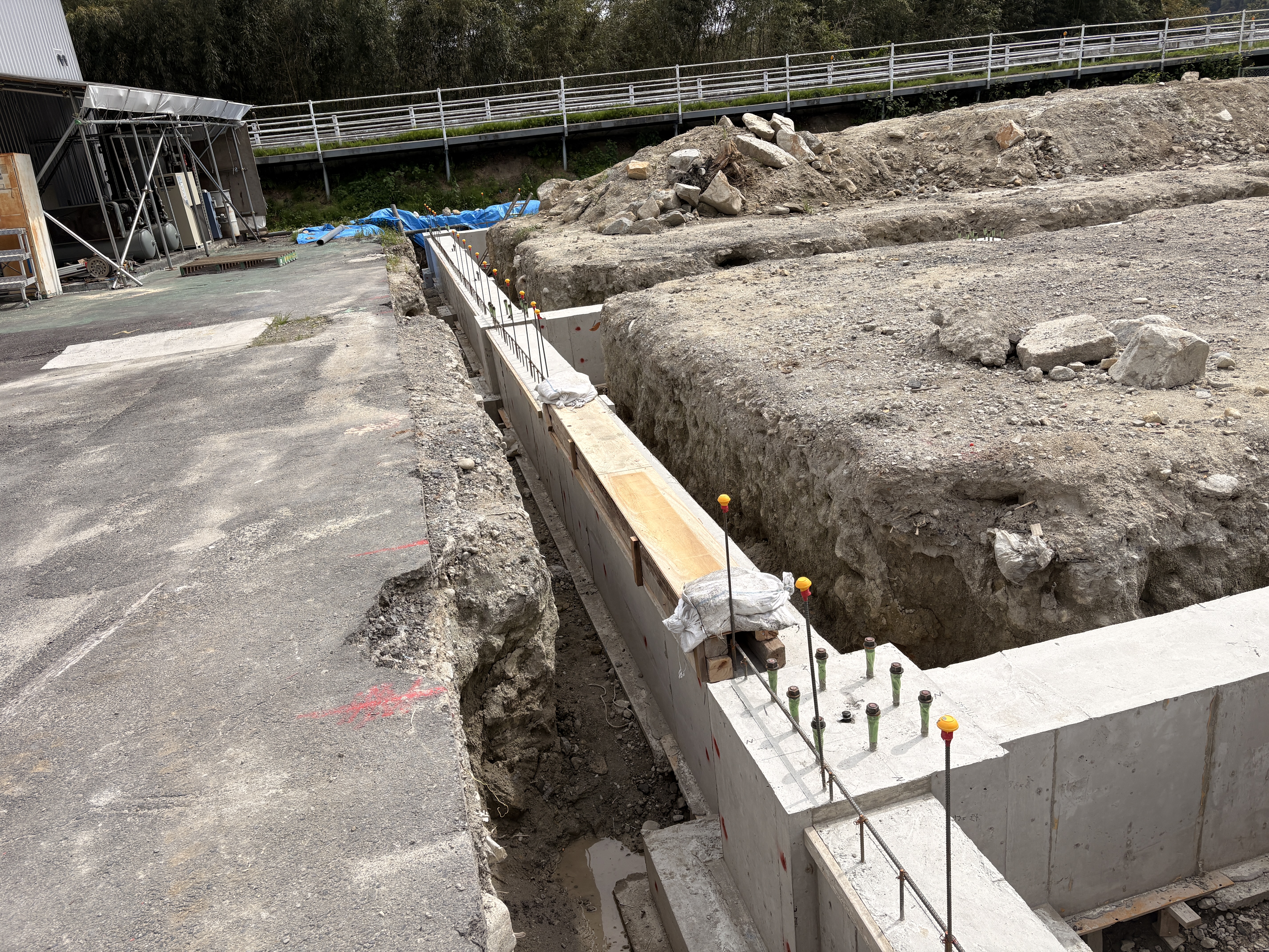 基礎コンクリート打設完了